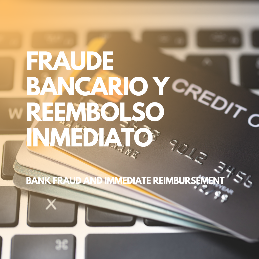 Cliente revisando su cuenta bancaria tras sufrir un fraude electrónico